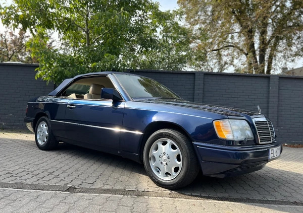 Mercedes-Benz Klasa E cena 109000 przebieg: 120000, rok produkcji 1995 z Łódź małe 172